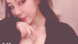 台灣vivibabe@SWAG 完美露臉 小三接老婆電話 巨乳水蛇腰 桌底下幫老板口交