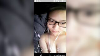 純情小嫩妹網戀異地小渣男不雅露臉私拍外流 視頻洗澡給他看~見面打炮-1