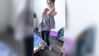 反差小女友被曝光 表面斯斯文文的其實很風騷-3