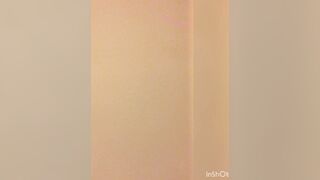 台灣偷拍大神潛入空姐宿舍偷拍 身材火爆的空姐洗澡