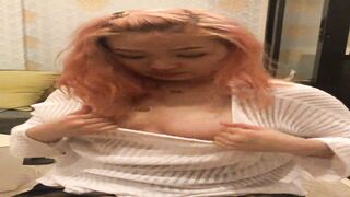 E奶肥臀反差妹 對話淫蕩 被紋身肥豬佬各種蹂躪-26