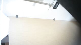 廁拍 顏值美女尿褲子-07