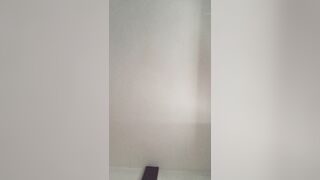 美女王璐璐啪啪影片流出 電動馬達臀瘋狂女上作業-5