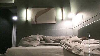 【白嫖探花】拿下離異良家少婦，胸大膚白，調情聊天卿卿我我