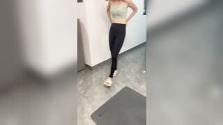 色鬼攝影師私拍小姐姐 互動對白-39