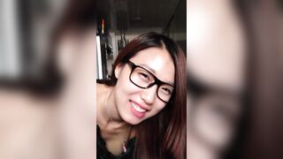 美乳正妹私密生活影片外流-8