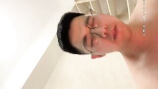 【白嫖探花】APP上勾搭的大胸小姐姐，單身許久好飢渴，大胸白嫩欲拒還迎近距離偷拍 2