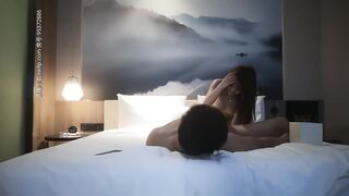 【小寶尋花】約了個紅裙女孩 坐在身上摸逼 舔弄口交大力猛操 呻吟嬌喘非常誘人