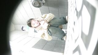 廁拍 無毛靚妹-15