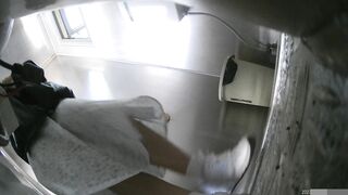 廁所偷拍 青春靚麗美女 -05