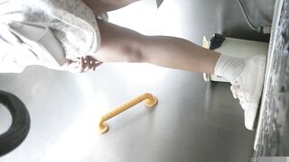 廁所偷拍 青春靚麗美女 -10