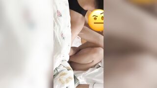 陰毛濃密長腿美女與男友日常性愛自拍流出 -1